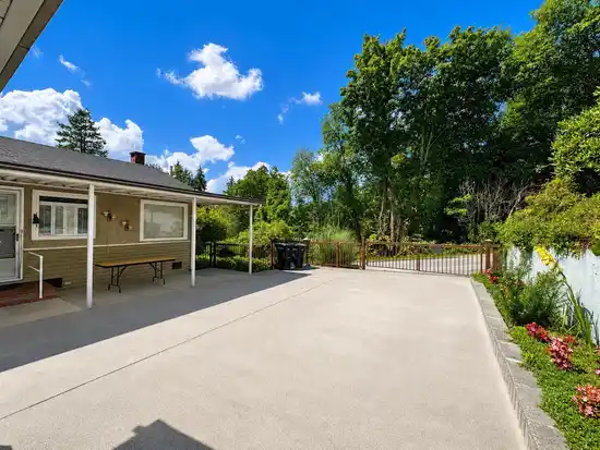 4409 MARINE DRIVE, Burnaby BC V5J 3G1