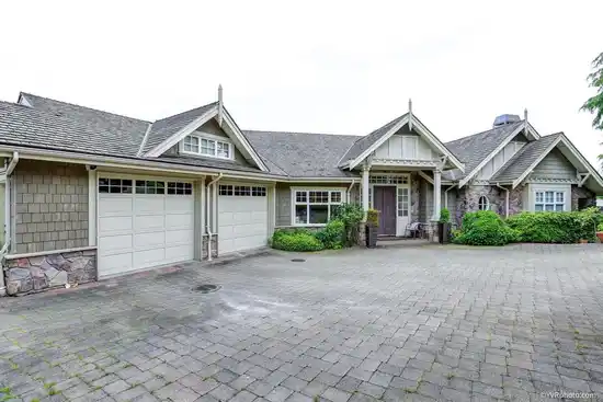 BSMT 750 GREENWOOD ROAD, West Vancouver BC V7S 1X7