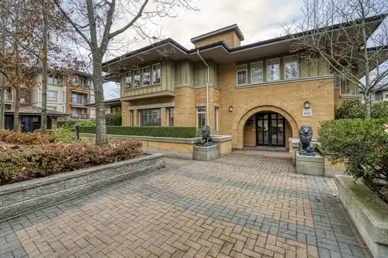 6106 5117 GARDEN CITY ROAD, Richmond BC V6X 4H7