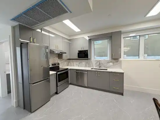 10XX E 62ND AVE VANCOUVER BC, Vancouver BC V5X 2H1