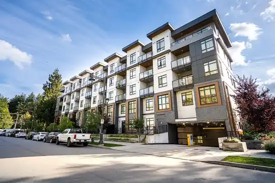 420 13968 LAUREL DRIVE, Surrey BC V3T 1A8