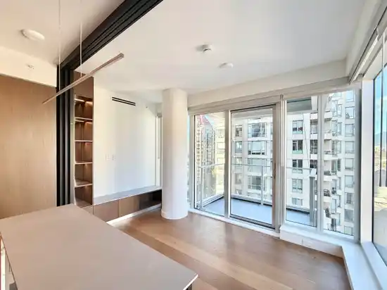 1102 1277 HORNBY STREET, Vancouver BC V6Z 0H7