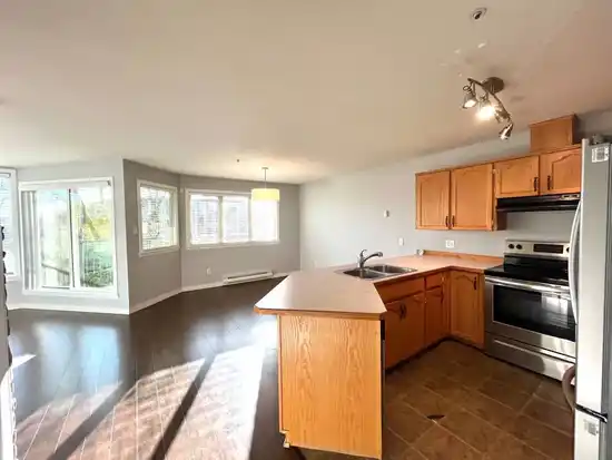 11595 FRASER STREET, Maple Ridge BC V2X 0X7
