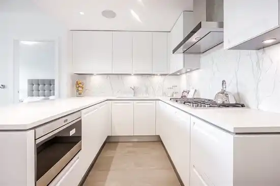 207 6333 W BOULEVARD, Vancouver BC V6M 3X5