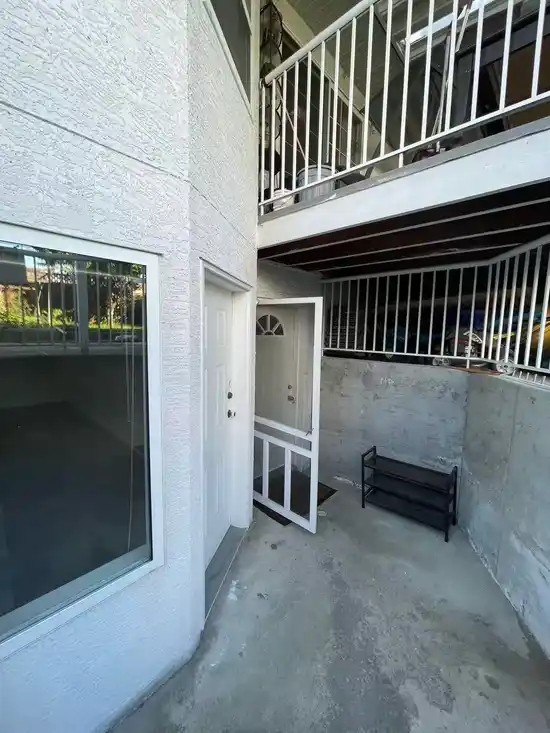 1000 CLIFF AVENUE, Burnaby BC V5A 2J9