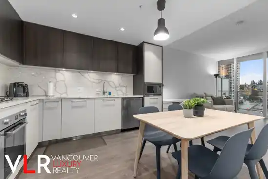408 567 CLARKE ROAD, Coquitlam BC V3J 0K7