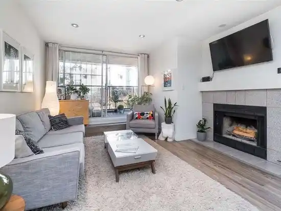 107 925 W 15TH AVENUE, Vancouver BC V5Z 1S1