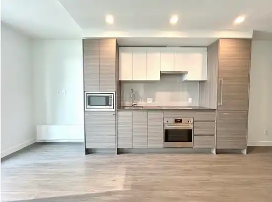 13xx 13655 FRASER HIGHWAY, Surrey BC V3T 0P8