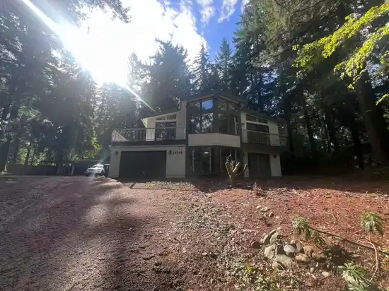 14340 28 AVENUE, Surrey BC V4P 2H1