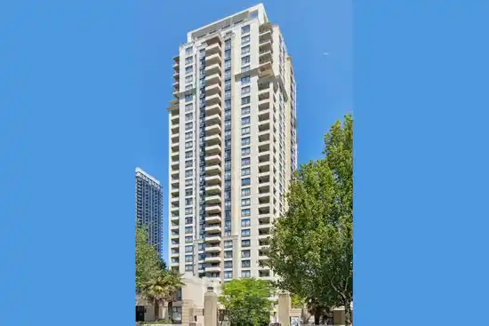 1905 4333 CENTRAL BOULEVARD, Burnaby BC V5H 4W8
