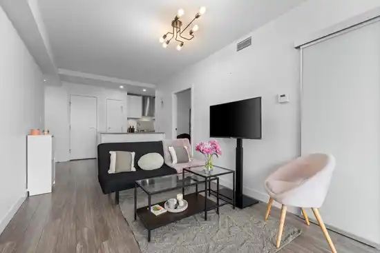 2505 1283 HOWE STREET, Vancouver BC V6Z 0E3