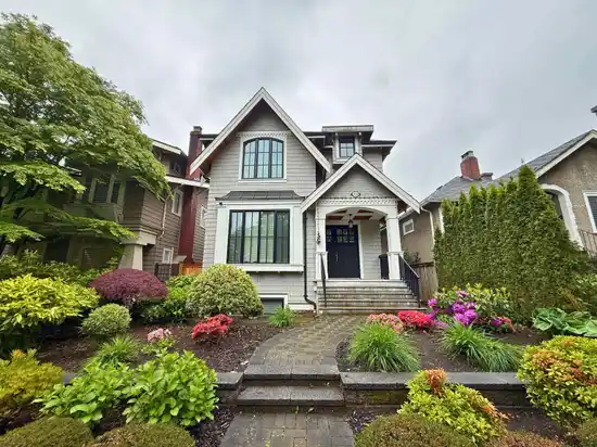 Basement 3558 W 11TH AVENUE, Vancouver BC V6R 2K2