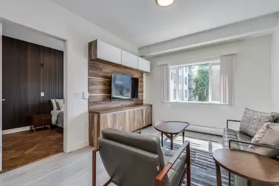 208 1168 PENDRELL STREET, Vancouver BC V6E 1L4