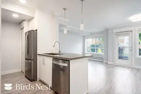 104 2229 ATKINS AVENUE, Port Coquitlam BC V3C 1Y5
