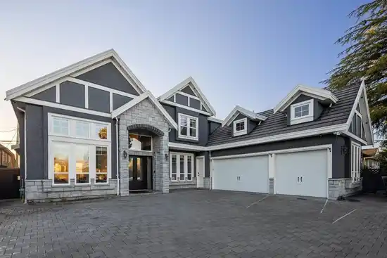10331 SHELL, Richmond BC V7A 3W5
