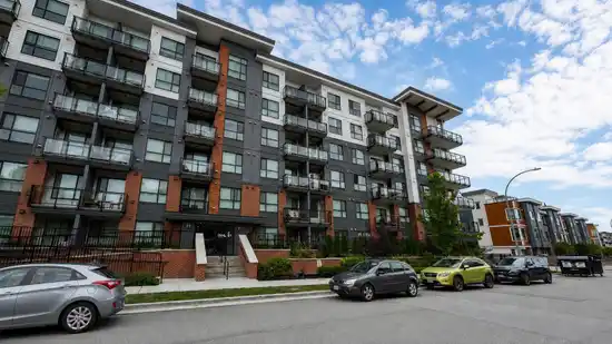 214 5504 BRYDON CRESCENT, Langley BC V3A 0R3
