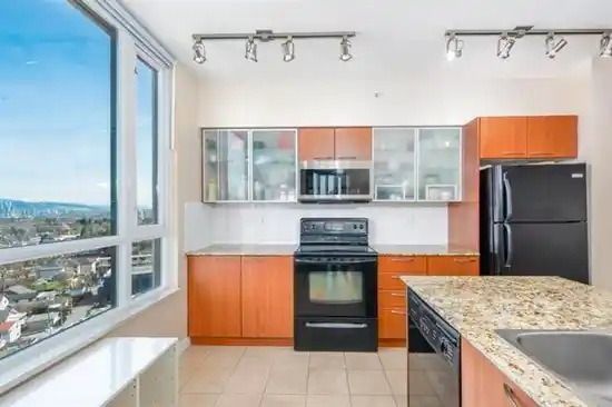 1405 4028 KNIGHT STREET, Vancouver BC V6R 4A1
