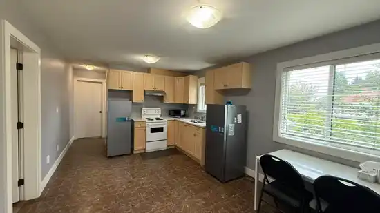 Garden Suite 7835 1ST STREET, Burnaby BC V3N 0C9
