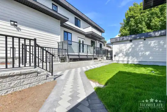 Coach House 11004 78 AVENUE, Delta BC V4C 1N5