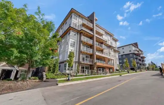 723 GROVER AVENUE, Coquitlam BC V3J 0L9