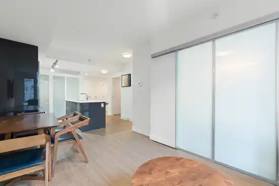 404 1283 HOWE STREET, Vancouver BC V6Z 1C1