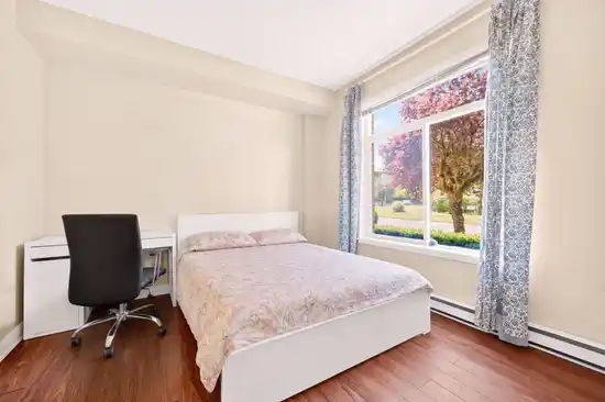 Master bedroom 5692 KINGS ROAD, Vancouver BC V6T 1K8