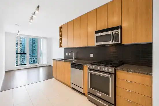 1703 1010 RICHARDS STREET, Vancouver BC V6B 1G2
