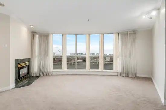 700 8111 ANDERSON ROAD, Richmond BC V6Y 3Z8