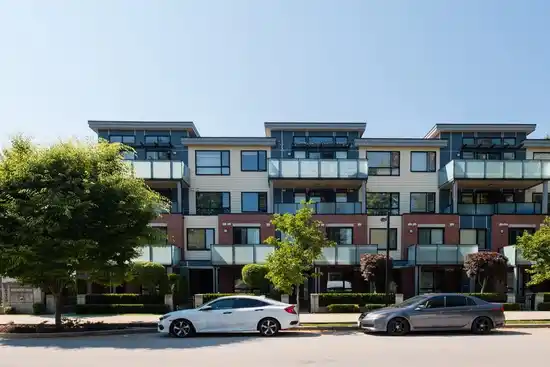 210 6533 MCKAY AVENUE, Burnaby BC V5H 2V5