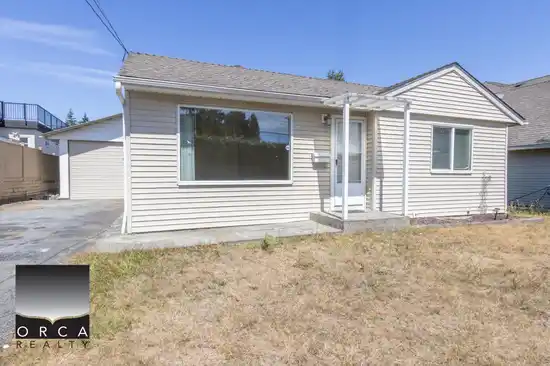 1294 107 107 AVENUE, Surrey BC V3T 2G1