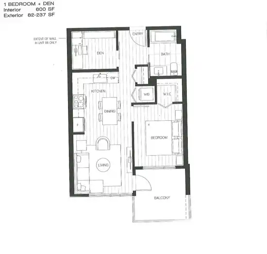 30* 1616 LLOYD AVENUE, North Vancouver BC V7P 1S5