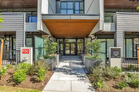313 375 CLAYTON STREET, Coquitlam BC V3K 3X6