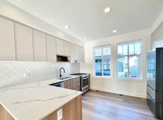 89 2350 165 STREET, Surrey BC V3Z 1J9