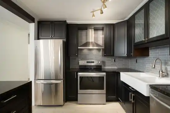 605 1245 QUAYSIDE DRIVE, New Westminster BC V3M 6J6