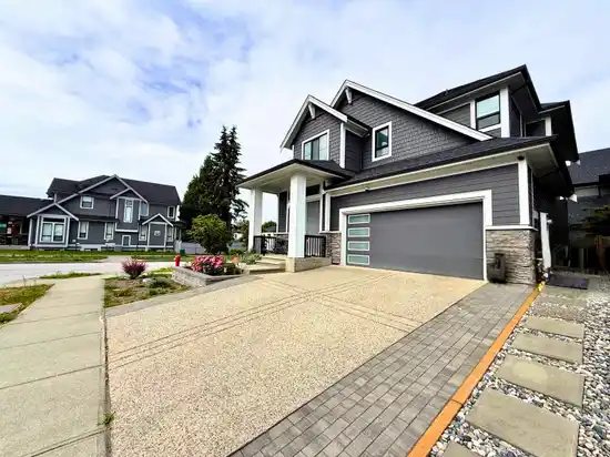 Basement 1030* 166B STREET, Surrey BC V4N 6V4