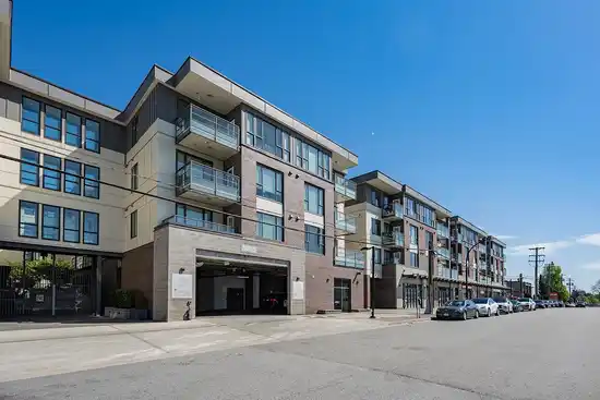101 5355 LANE STREET, Burnaby BC V5H 0H1