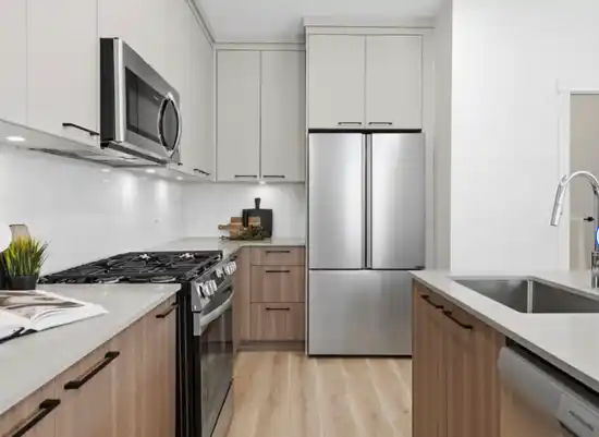 1 15638 24 AVENUE, Surrey BC V4A 2J7