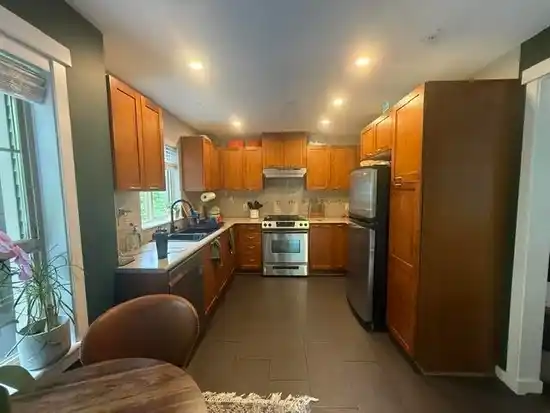 304 2958 WHISPER WAY, Coquitlam BC V3E 3S7