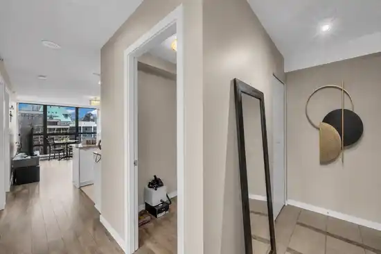 23XX 938 SMITHE STREET, Vancouver BC V6Z 3H8