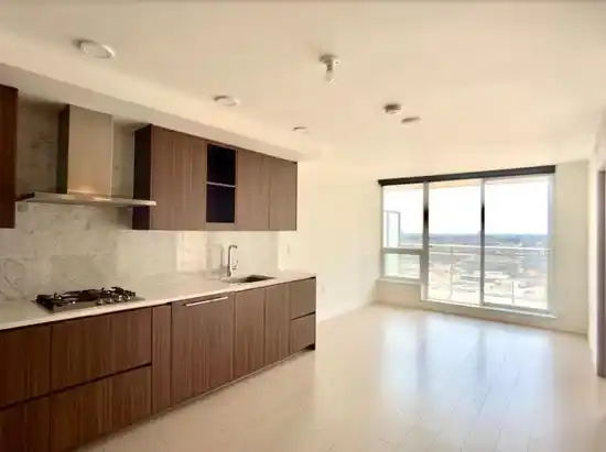 19F 433 MARINE DRIVE, Vancouver BC V5X 0H5