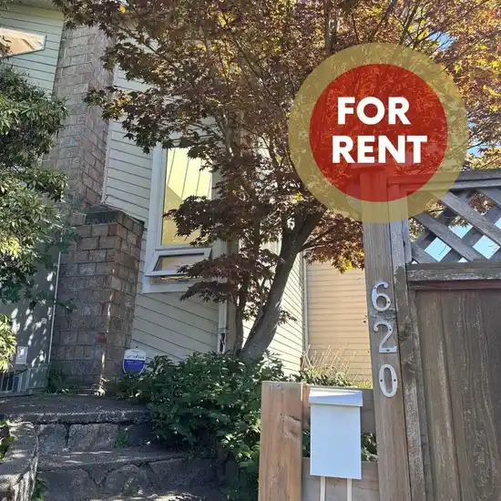 620 MAHON AVENUE, North Vancouver BC V7M 2R9