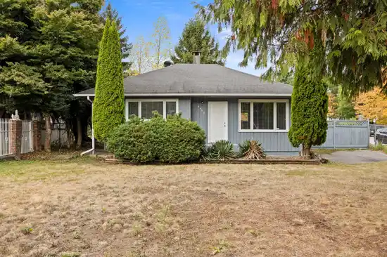 8495 164 STREET, Surrey BC V4N 1E1