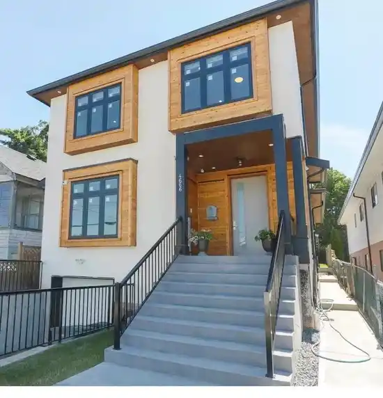 4666 EARLES STREET, Vancouver BC V5R 3R2