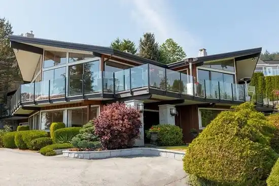 1403 CHIPPENDALE ROAD, West Vancouver BC V7S 2N7
