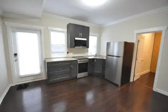 1628 SW MARINE DRIVE, Vancouver BC V6P 6A9