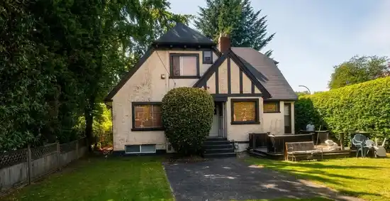 16th ARBUTUS STREET, Vancouver BC V6J 3Z4