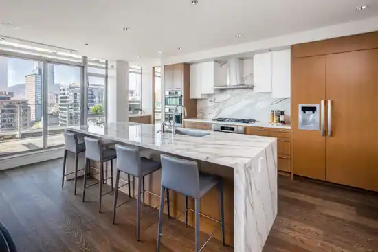 2001 1022 SEYMOUR STREET, Vancouver BC V6B 0G1