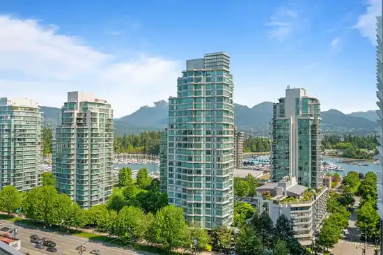 140X 1568 ALBERNI STREET, Vancouver BC V6G 0E3