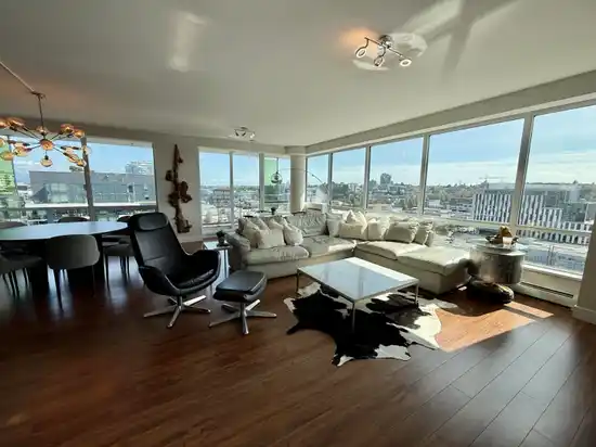 1702 159 W 2ND AVENUE, Vancouver BC V5Y 0L8