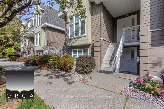 729 7TH W AVENUE, Vancouver BC V5Z 4J9